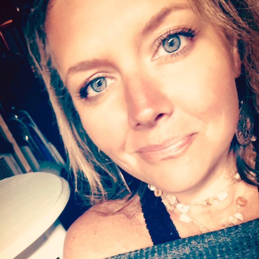 Meet your Posher, Kari